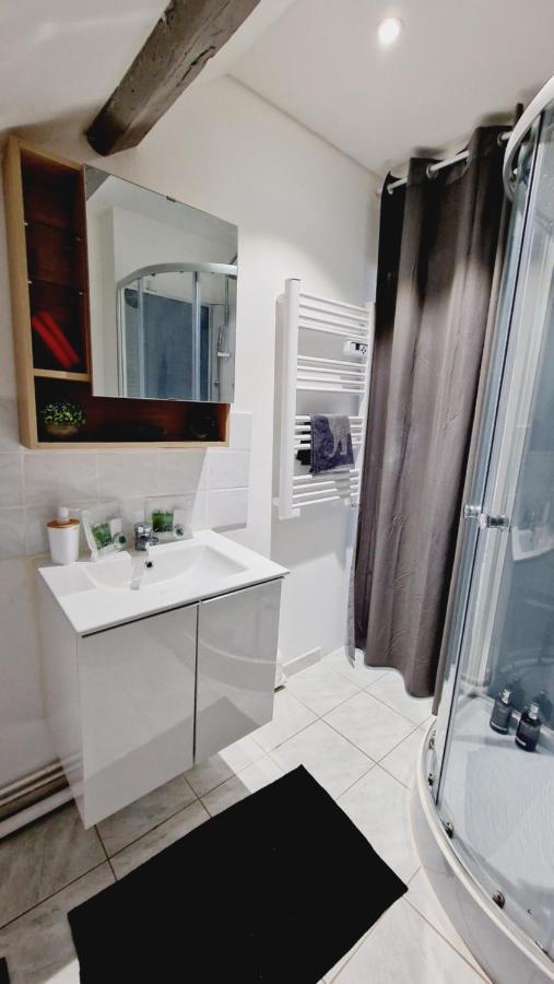 J.Mo Home - Louvroil - Calme - Ideal Couple - Deplacement Pro Kültér fotó